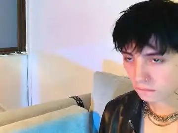 Stream the complete video titled Gay sex chat with blake___01