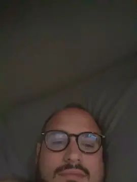 Play the uncensored movie called Gay sex chat with Robehotman