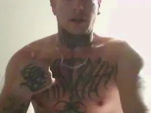 Play this complete video titled Gay sex chat with YungSkin69
