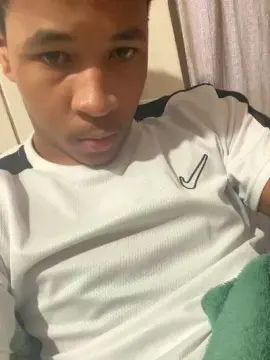 Play this full scene called Gay sex chat with Novopauzudo