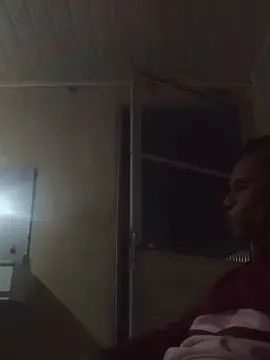 Stream the uncensored scene titled Gay sex chat with BarbeiroBoy