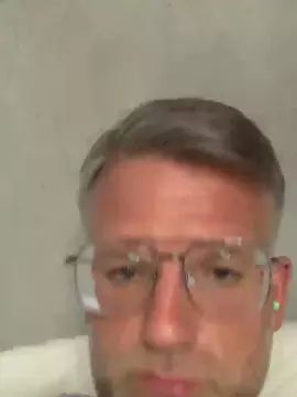 Watch the HD clip titled Gay sex chat with DavidSlave69