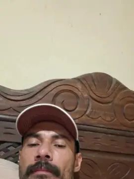 View the uncensored clip named Gay sex chat with macedoxxxbr