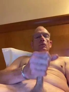 Play this uncut video titled Gay sex chat with SugarShane