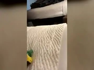 Enjoy watching the complete scene of Gay sex chat with farmlife82