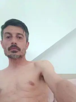 Watch the HD clip of Gay sex chat with ItalianinLondon