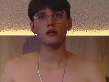 Enjoy watching the uncensored video named Gay sex chat with evan_blass3