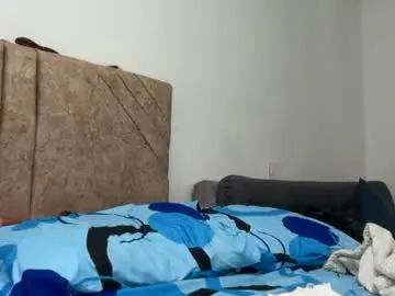 Play full clip named Gay sex chat with santiagomg_